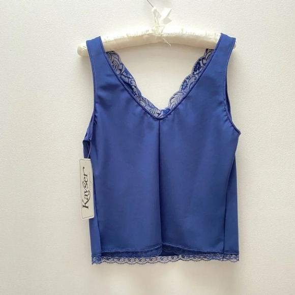 Vintage - NWT Dark Blue Lace Layering Camisole - Picture 4 of 9